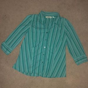 3/4 sleeve striped button down top